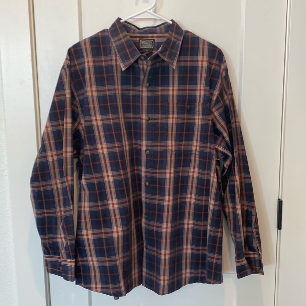 C.E. Schmidt Workwear Men’s Long Sleeve Button‎ Down Shirt.  Size XL